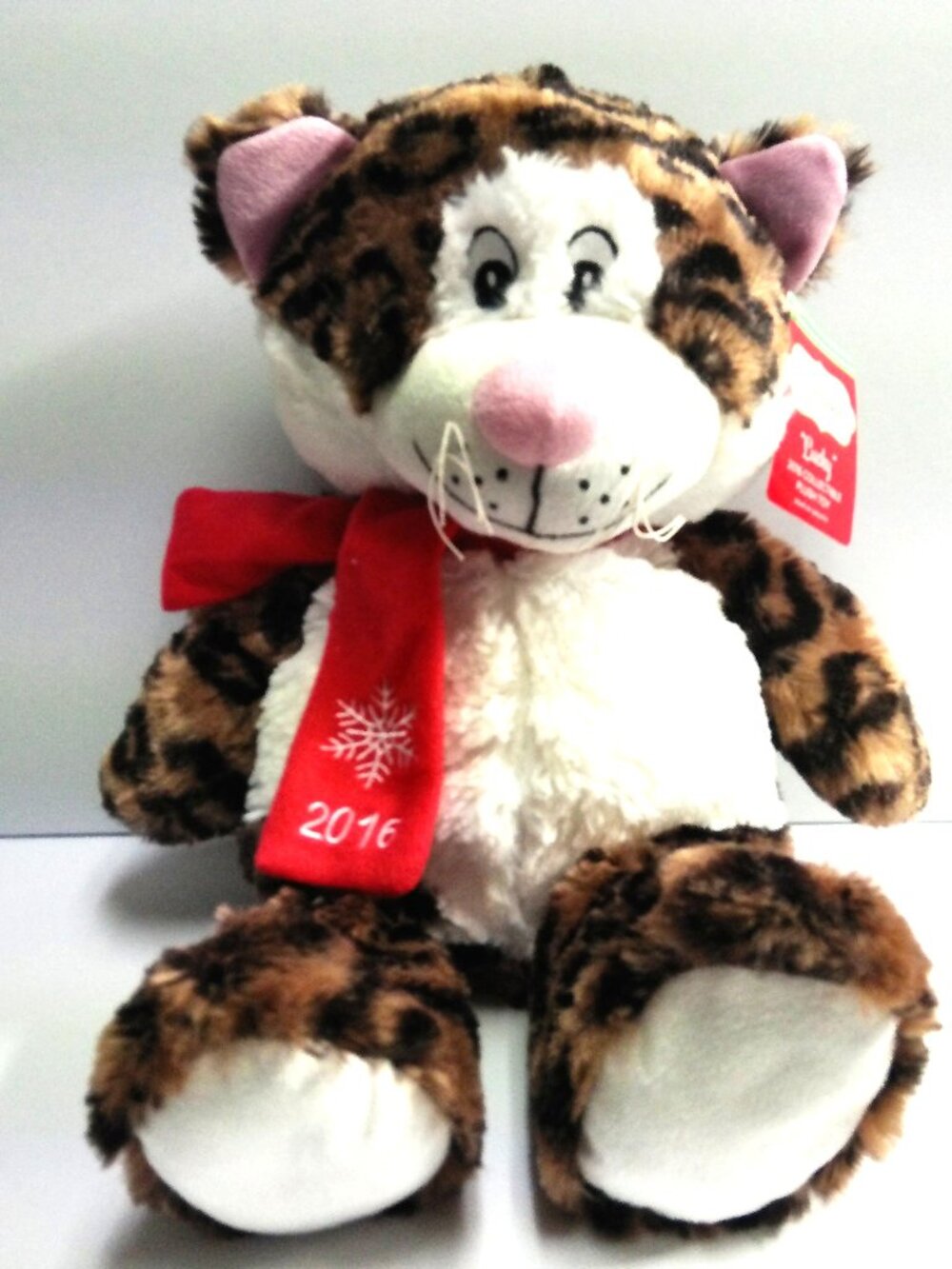 Pet Holiday Collection 2016 Lucky the Cat PetSmart Charities Squeaky with Tags